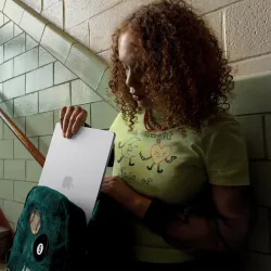 🤑 Saldi MacBook Air 15 M5 16GB 512GB Mezzanotte 7